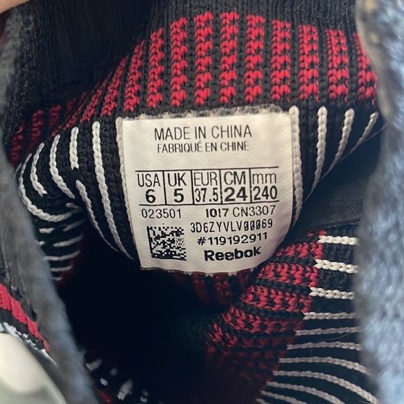 Vetements X Reebok Sock Sneakers - Picture 13 of 16